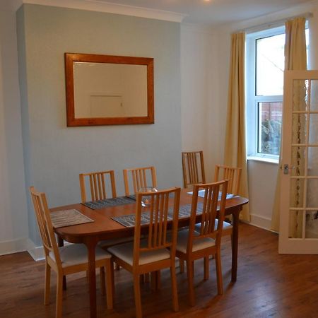 Entire 3 Bedroom House Near Caerphilly Station Exteriör bild